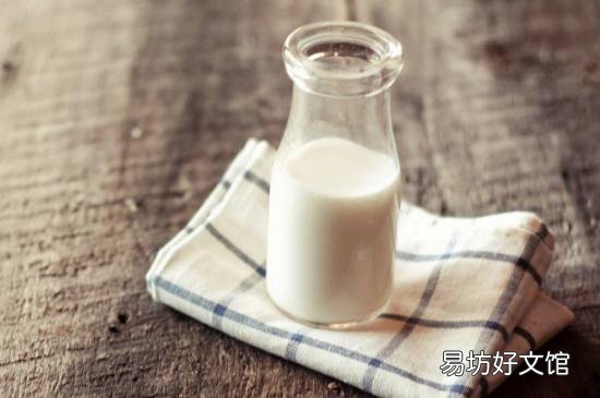 牛奶和韭菜鸡蛋饺子能一起吃吗