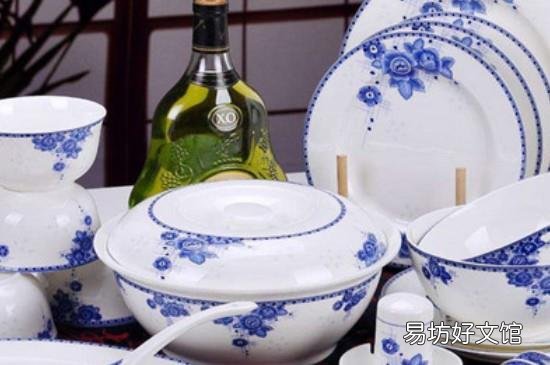 如何挑陶瓷餐具