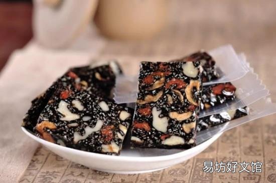 阿胶可以与柿子一起吃吗?