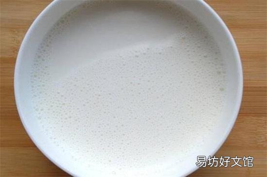 虾爬子和牛奶可以一起吃吗