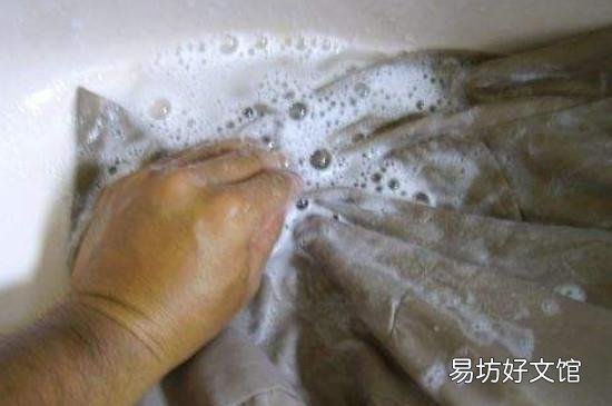 棉袄上的油渍怎么去除