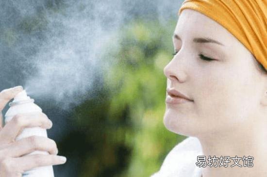 NYC定妆喷雾开了一年还可以用吗