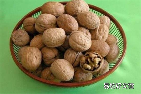 那三种人不能吃核桃