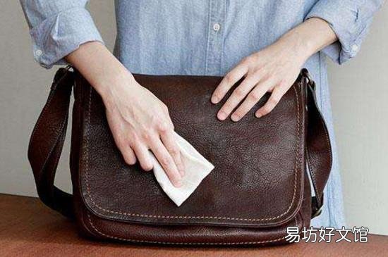 皮包掉皮是怎么回事