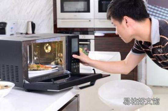 微波炉能当烤箱用吗