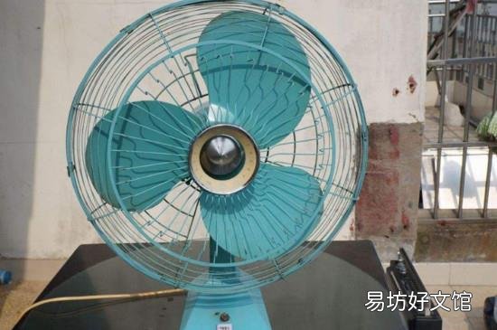风扇一晚上用多少度电