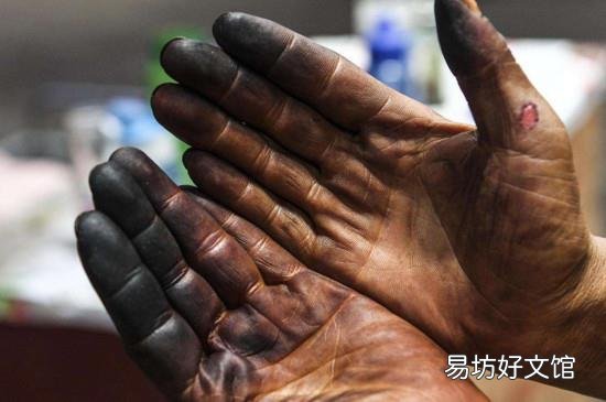 吃核桃手黑怎么洗掉