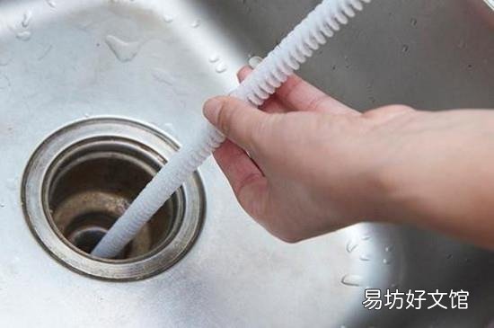 下水道被头发堵了怎么办