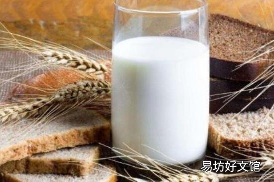 桃子香蕉和牛奶可以一起吃吗