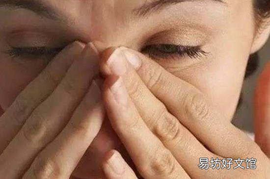 美瞳带反了什么感觉
