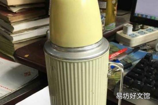 新水瓶有异味怎么去除
