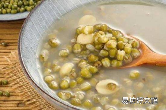 绿豆汤绿色和红色区别
