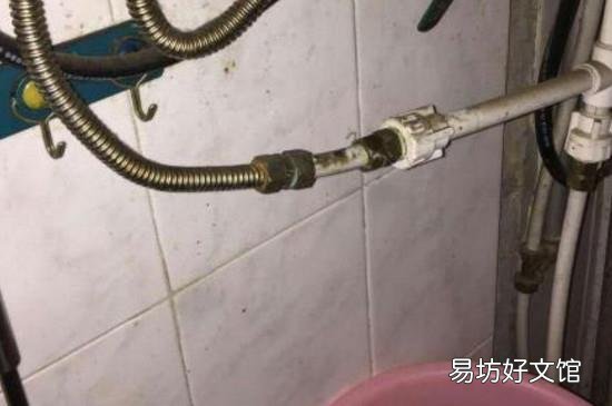 家里水管漏水怎么办