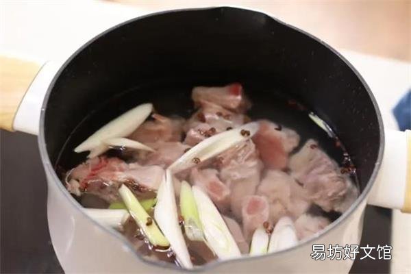 清炖排骨怎么炖好吃又营养 清炖排骨的营养价值