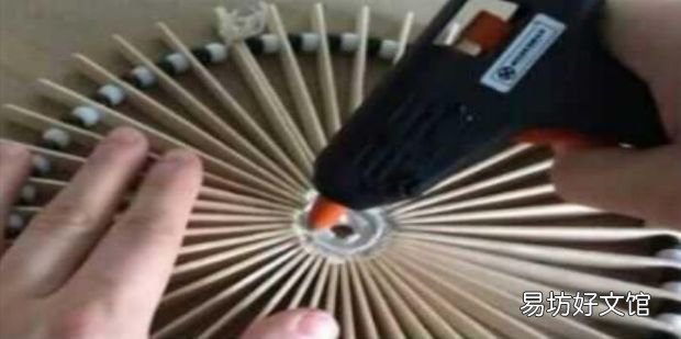 手工时钟简单制作方法