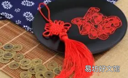 门对门挂中国结可以挂门上吗