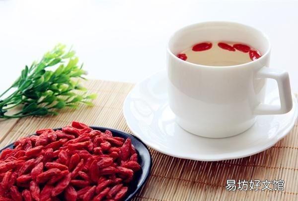 有什么减肥茶推荐吗,最好是能润肠通便的