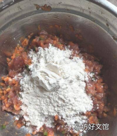 最简单的煎猪肉饼