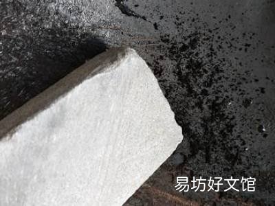 铁锅怎么清洗锅内的污垢