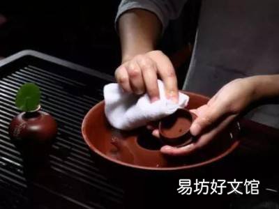 紫砂杯怎么清洗茶垢