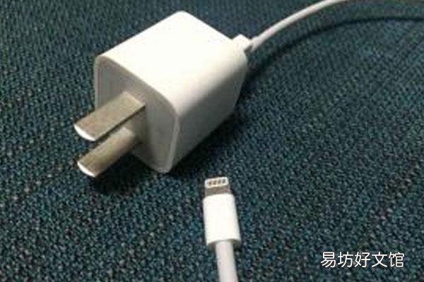耳机充不进去电是怎么回事?