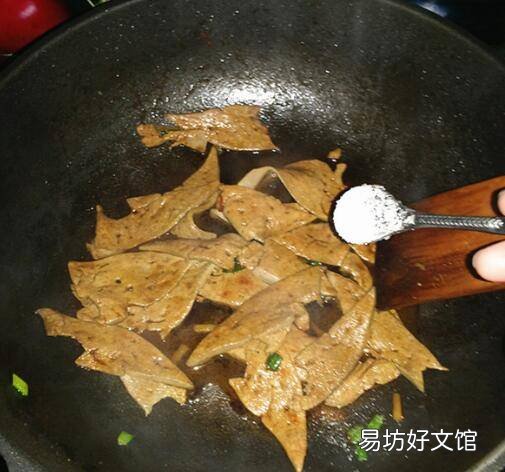 猪肝怎么炒好吃啊炒辣椒