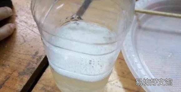 蜂蜜咋辨别真假,岩蜂蜜的真假辨别