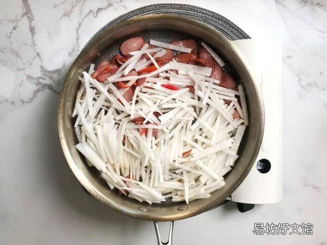 白萝卜怎么炒好吃又简单