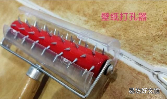 怎么去除墙上的贴纸不伤墙,墙上的胶贴纸怎么去除