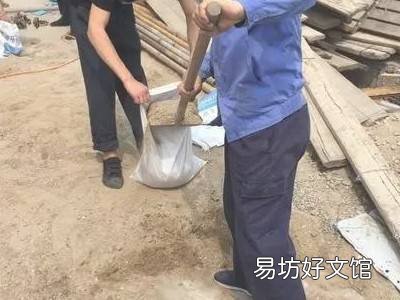 住一楼下大雨怎么防进水