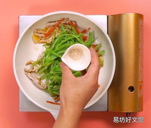 炒肉时总是粘锅怎么办