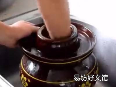 新泡菜坛子怎么处理才能泡泡菜