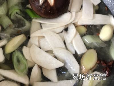 小鲫鱼怎么做好吃又简单家常的