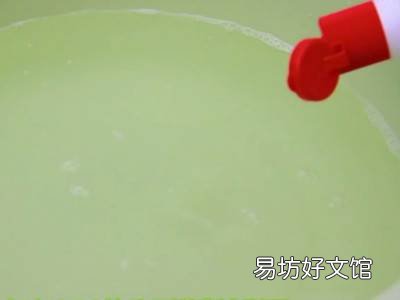 药渍用什么可以洗掉