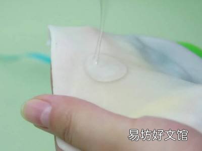 药渍用什么可以洗掉