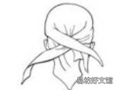 三角巾燕尾式怎么叠