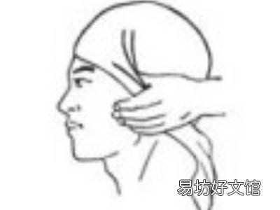 三角巾燕尾式怎么叠