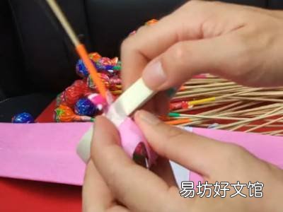 棒棒糖怎么包装成花束