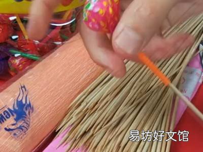 棒棒糖怎么包装成花束
