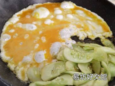 鸡蛋炒什么