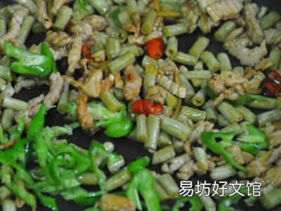 酸豆角怎么炒好吃的做法家常