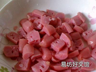 火腿肠适合炒什么菜