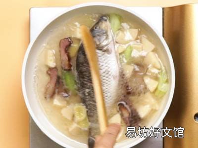 怎样炖鲤鱼不腥还好吃