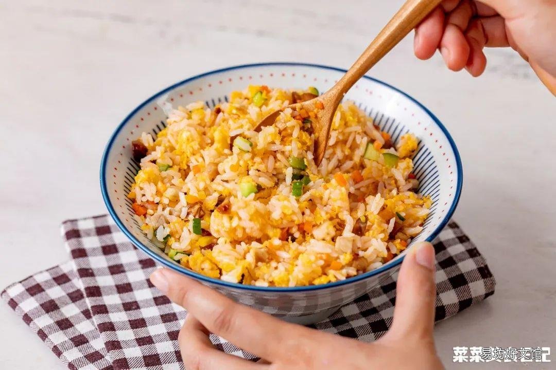 不开火搞定一日三餐 微波炉美食做法大全