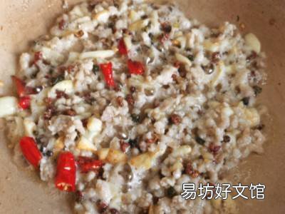 老豆角怎么做好吃窍门