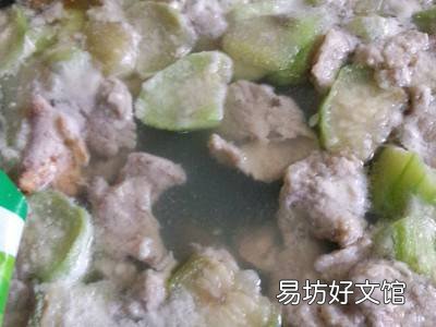 丝瓜瘦肉汤的做法