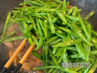 豆角炒饼丝怎么炒好吃
