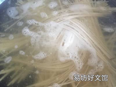 茄子捞面条怎么做好吃