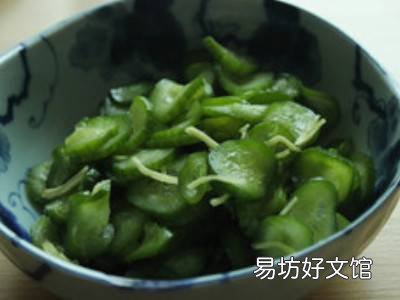 怎样腌酸甜黄瓜咸菜