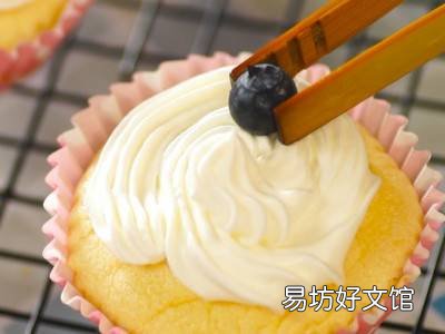怎么吃蛋糕